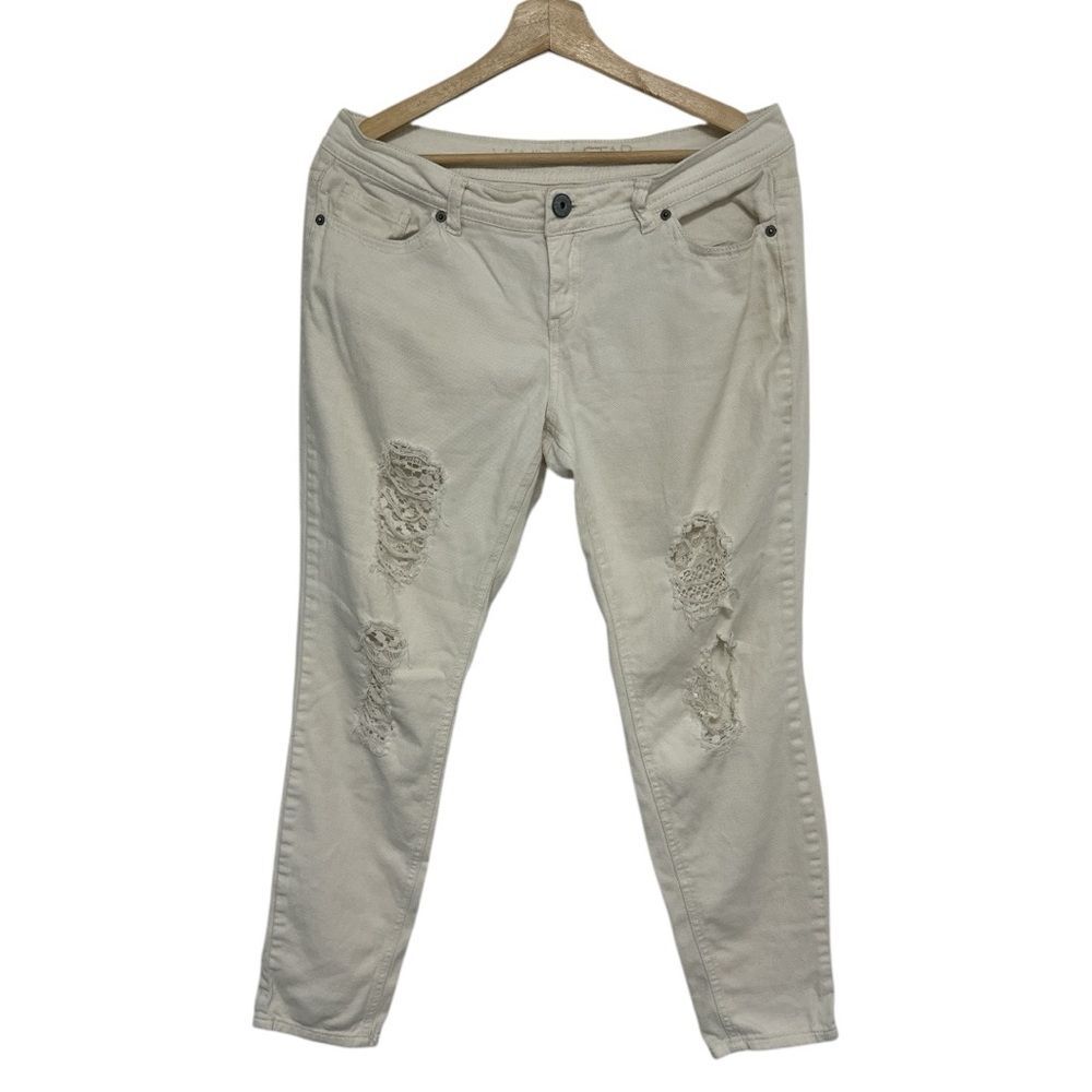 Vintage Vanilla Star White Jeans Size 10-12 Distressed Lace Cropped Low Rise Y2K
